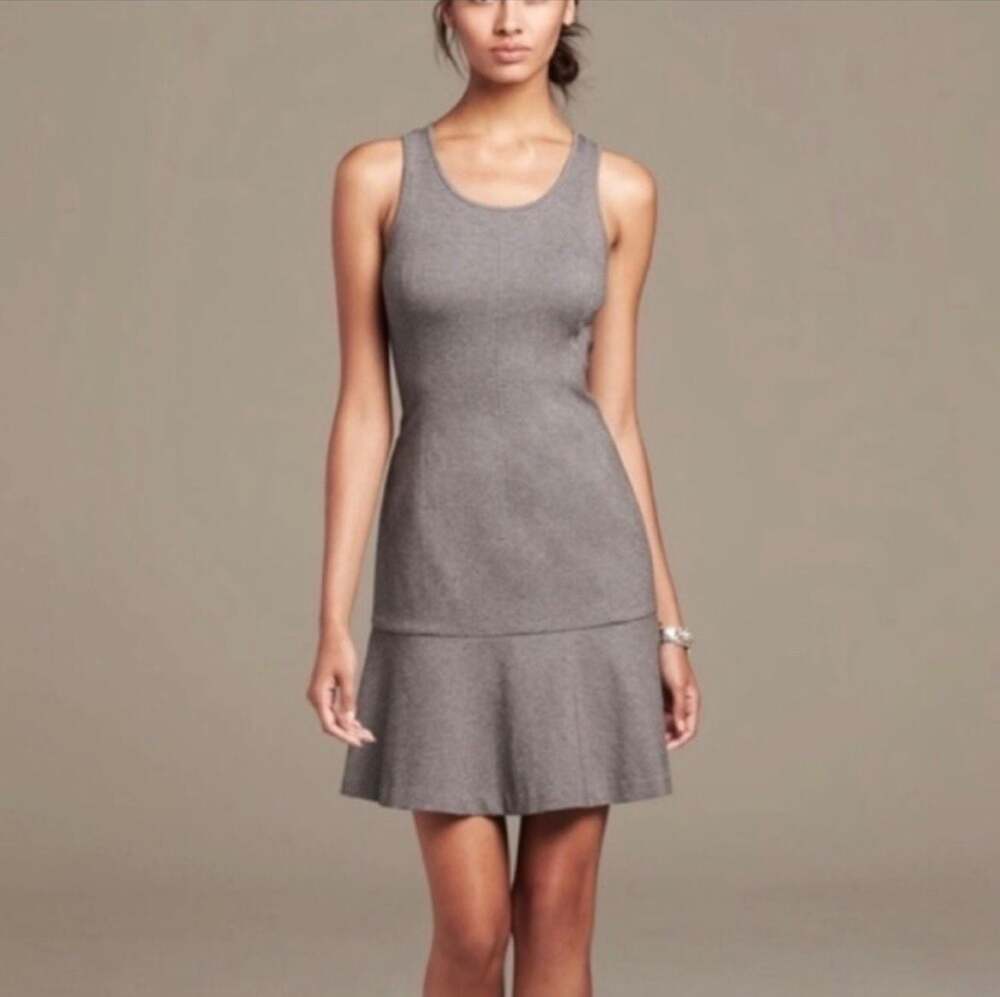 Banana Republic Sleeveless Gray Drop-Waist Ponte Dress, Size 0